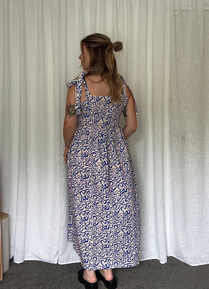 Danni Dress - M