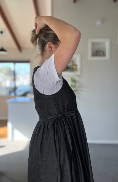 Annie Dress - M