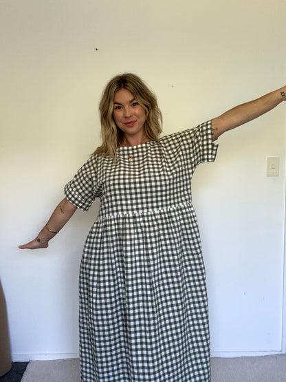 Brunch Dress M